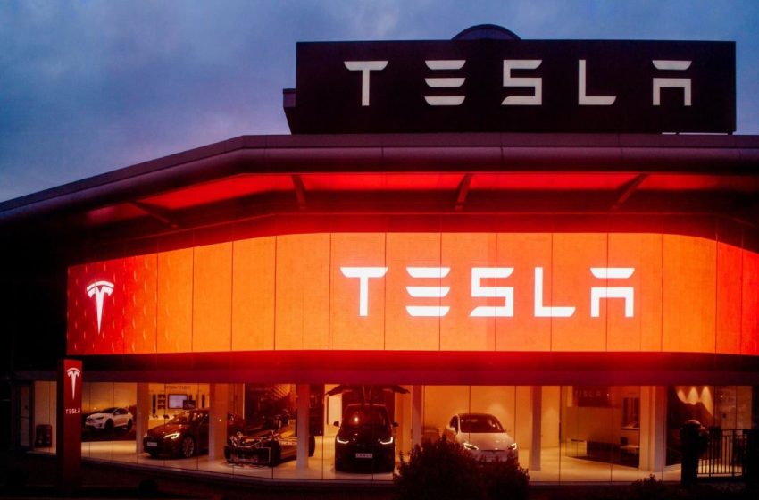  Rajkotupdates.News : Political Leaders Invited Elon Musk To Set Up Tesla Plants In Their States